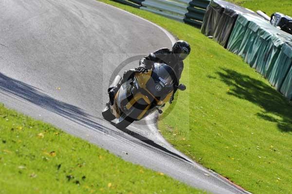 Motorcycle action photographs;cadwell;cadwell park photographs;event digital images;eventdigitalimages;motor racing louth lincolnshire;no limits trackday;peter wileman photography;trackday;trackday digital images;trackday photos