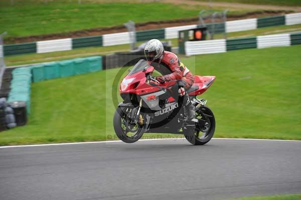 Motorcycle action photographs;cadwell;cadwell park photographs;event digital images;eventdigitalimages;motor racing louth lincolnshire;no limits trackday;peter wileman photography;trackday;trackday digital images;trackday photos