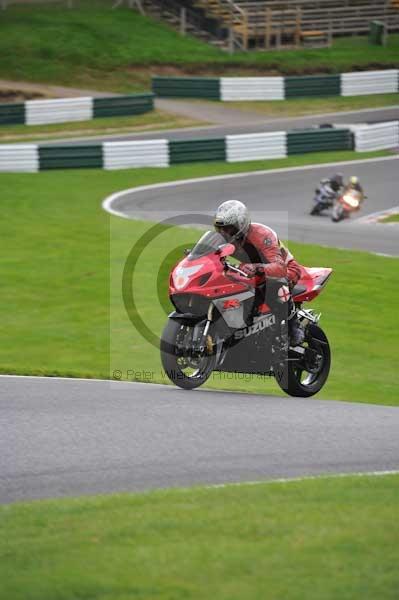 Motorcycle action photographs;cadwell;cadwell park photographs;event digital images;eventdigitalimages;motor racing louth lincolnshire;no limits trackday;peter wileman photography;trackday;trackday digital images;trackday photos