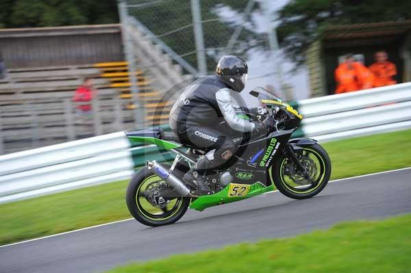 Motorcycle action photographs;cadwell;cadwell park photographs;event digital images;eventdigitalimages;motor racing louth lincolnshire;no limits trackday;peter wileman photography;trackday;trackday digital images;trackday photos