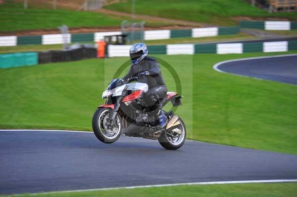 Motorcycle action photographs;cadwell;cadwell park photographs;event digital images;eventdigitalimages;motor racing louth lincolnshire;no limits trackday;peter wileman photography;trackday;trackday digital images;trackday photos