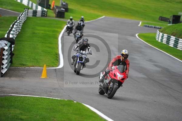 Motorcycle action photographs;cadwell;cadwell park photographs;event digital images;eventdigitalimages;motor racing louth lincolnshire;no limits trackday;peter wileman photography;trackday;trackday digital images;trackday photos