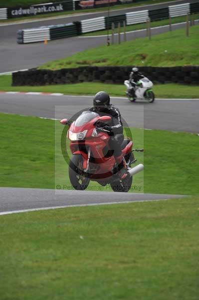 Motorcycle action photographs;cadwell;cadwell park photographs;event digital images;eventdigitalimages;motor racing louth lincolnshire;no limits trackday;peter wileman photography;trackday;trackday digital images;trackday photos
