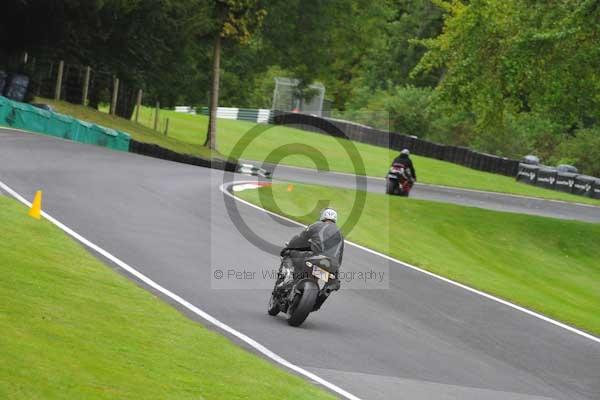 Motorcycle action photographs;cadwell;cadwell park photographs;event digital images;eventdigitalimages;motor racing louth lincolnshire;no limits trackday;peter wileman photography;trackday;trackday digital images;trackday photos