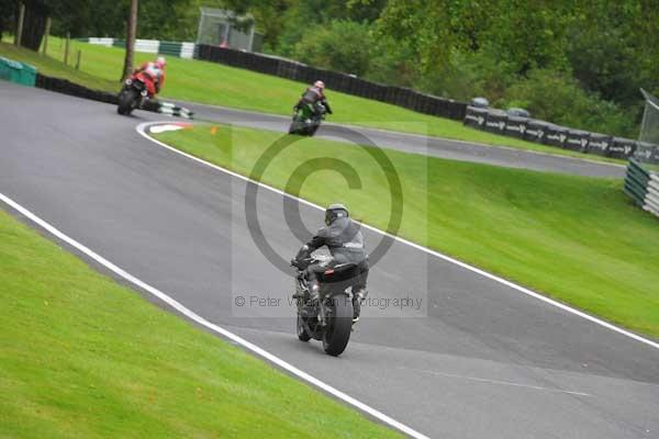 Motorcycle action photographs;cadwell;cadwell park photographs;event digital images;eventdigitalimages;motor racing louth lincolnshire;no limits trackday;peter wileman photography;trackday;trackday digital images;trackday photos