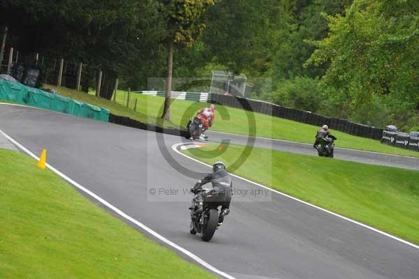 Motorcycle action photographs;cadwell;cadwell park photographs;event digital images;eventdigitalimages;motor racing louth lincolnshire;no limits trackday;peter wileman photography;trackday;trackday digital images;trackday photos