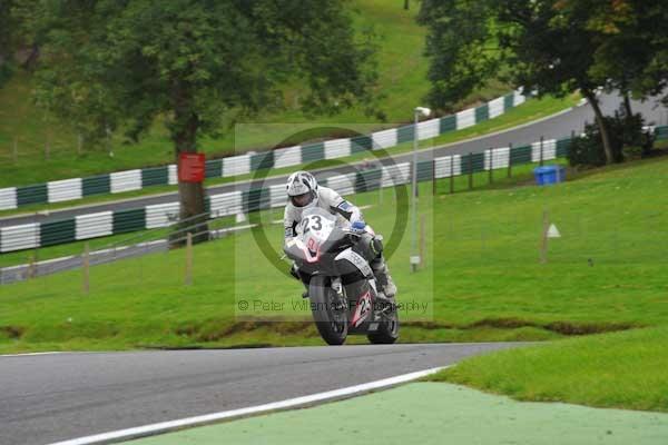 Motorcycle action photographs;cadwell;cadwell park photographs;event digital images;eventdigitalimages;motor racing louth lincolnshire;no limits trackday;peter wileman photography;trackday;trackday digital images;trackday photos