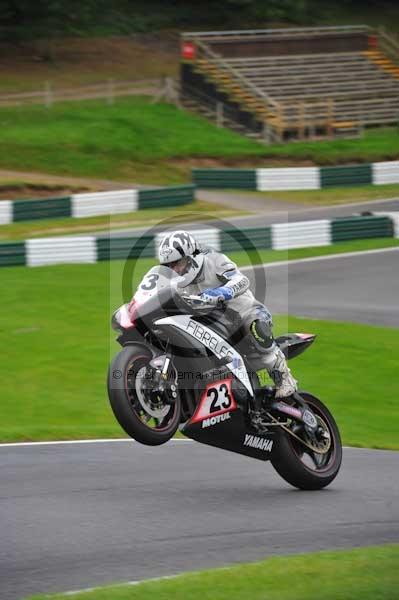 Motorcycle action photographs;cadwell;cadwell park photographs;event digital images;eventdigitalimages;motor racing louth lincolnshire;no limits trackday;peter wileman photography;trackday;trackday digital images;trackday photos