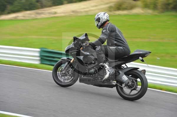 Motorcycle action photographs;cadwell;cadwell park photographs;event digital images;eventdigitalimages;motor racing louth lincolnshire;no limits trackday;peter wileman photography;trackday;trackday digital images;trackday photos