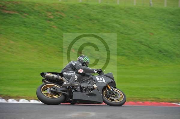 Motorcycle action photographs;cadwell;cadwell park photographs;event digital images;eventdigitalimages;motor racing louth lincolnshire;no limits trackday;peter wileman photography;trackday;trackday digital images;trackday photos