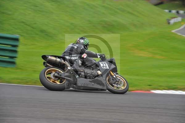 Motorcycle action photographs;cadwell;cadwell park photographs;event digital images;eventdigitalimages;motor racing louth lincolnshire;no limits trackday;peter wileman photography;trackday;trackday digital images;trackday photos