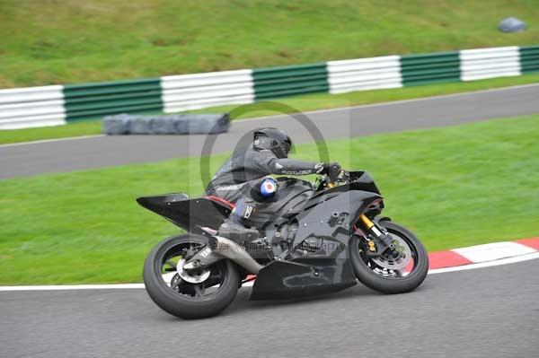 Motorcycle action photographs;cadwell;cadwell park photographs;event digital images;eventdigitalimages;motor racing louth lincolnshire;no limits trackday;peter wileman photography;trackday;trackday digital images;trackday photos