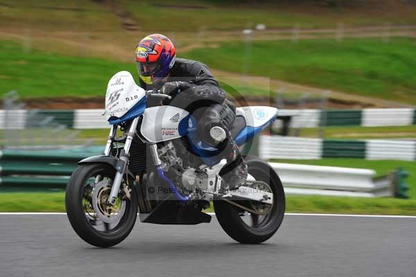 Motorcycle action photographs;cadwell;cadwell park photographs;event digital images;eventdigitalimages;motor racing louth lincolnshire;no limits trackday;peter wileman photography;trackday;trackday digital images;trackday photos