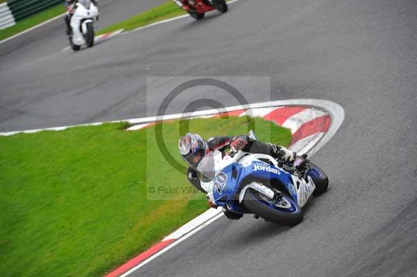 Motorcycle action photographs;cadwell;cadwell park photographs;event digital images;eventdigitalimages;motor racing louth lincolnshire;no limits trackday;peter wileman photography;trackday;trackday digital images;trackday photos