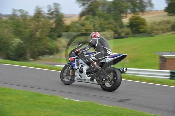 Motorcycle action photographs;cadwell;cadwell park photographs;event digital images;eventdigitalimages;motor racing louth lincolnshire;no limits trackday;peter wileman photography;trackday;trackday digital images;trackday photos