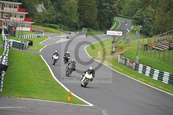 Motorcycle action photographs;cadwell;cadwell park photographs;event digital images;eventdigitalimages;motor racing louth lincolnshire;no limits trackday;peter wileman photography;trackday;trackday digital images;trackday photos