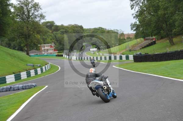 Motorcycle action photographs;cadwell;cadwell park photographs;event digital images;eventdigitalimages;motor racing louth lincolnshire;no limits trackday;peter wileman photography;trackday;trackday digital images;trackday photos
