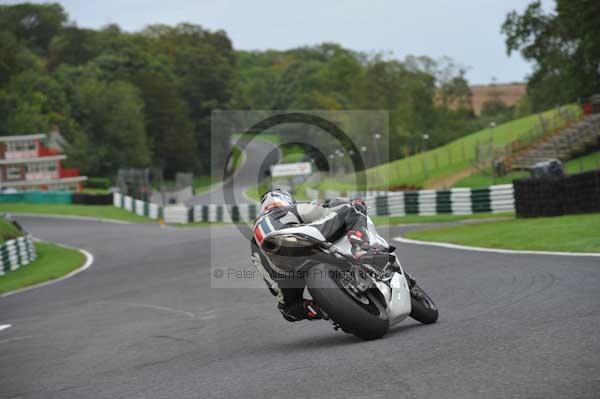 Motorcycle action photographs;cadwell;cadwell park photographs;event digital images;eventdigitalimages;motor racing louth lincolnshire;no limits trackday;peter wileman photography;trackday;trackday digital images;trackday photos