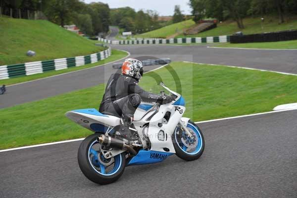 Motorcycle action photographs;cadwell;cadwell park photographs;event digital images;eventdigitalimages;motor racing louth lincolnshire;no limits trackday;peter wileman photography;trackday;trackday digital images;trackday photos