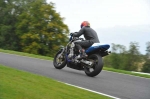 Motorcycle-action-photographs;cadwell;cadwell-park-photographs;event-digital-images;eventdigitalimages;motor-racing-louth-lincolnshire;no-limits-trackday;peter-wileman-photography;trackday;trackday-digital-images;trackday-photos