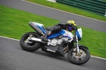 Motorcycle-action-photographs;cadwell;cadwell-park-photographs;event-digital-images;eventdigitalimages;motor-racing-louth-lincolnshire;no-limits-trackday;peter-wileman-photography;trackday;trackday-digital-images;trackday-photos