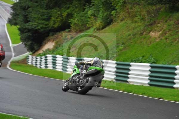 Motorcycle action photographs;cadwell;cadwell park photographs;event digital images;eventdigitalimages;motor racing louth lincolnshire;no limits trackday;peter wileman photography;trackday;trackday digital images;trackday photos