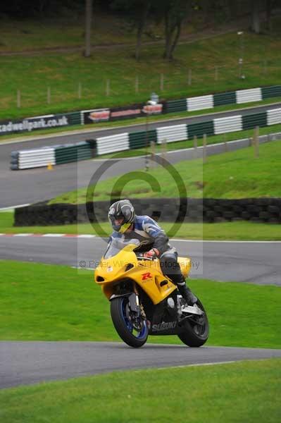 Motorcycle action photographs;cadwell;cadwell park photographs;event digital images;eventdigitalimages;motor racing louth lincolnshire;no limits trackday;peter wileman photography;trackday;trackday digital images;trackday photos