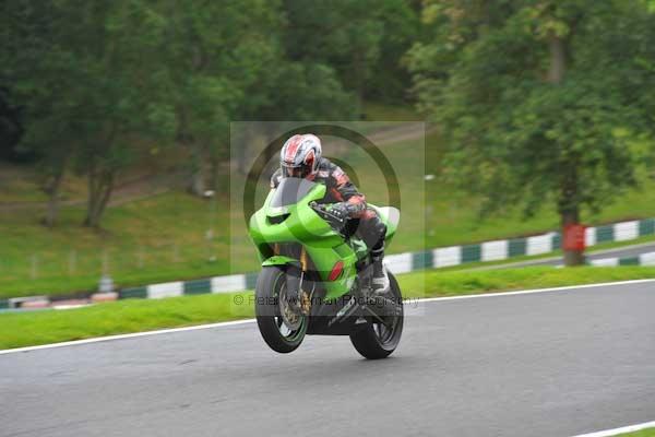 Motorcycle action photographs;cadwell;cadwell park photographs;event digital images;eventdigitalimages;motor racing louth lincolnshire;no limits trackday;peter wileman photography;trackday;trackday digital images;trackday photos