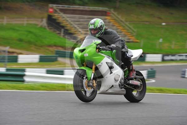 Motorcycle action photographs;cadwell;cadwell park photographs;event digital images;eventdigitalimages;motor racing louth lincolnshire;no limits trackday;peter wileman photography;trackday;trackday digital images;trackday photos