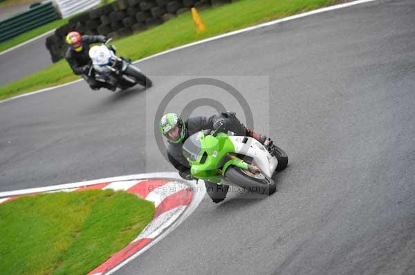 Motorcycle action photographs;cadwell;cadwell park photographs;event digital images;eventdigitalimages;motor racing louth lincolnshire;no limits trackday;peter wileman photography;trackday;trackday digital images;trackday photos