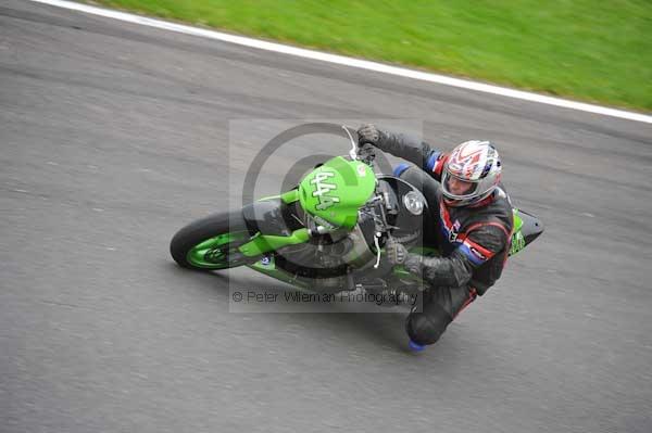 Motorcycle action photographs;cadwell;cadwell park photographs;event digital images;eventdigitalimages;motor racing louth lincolnshire;no limits trackday;peter wileman photography;trackday;trackday digital images;trackday photos