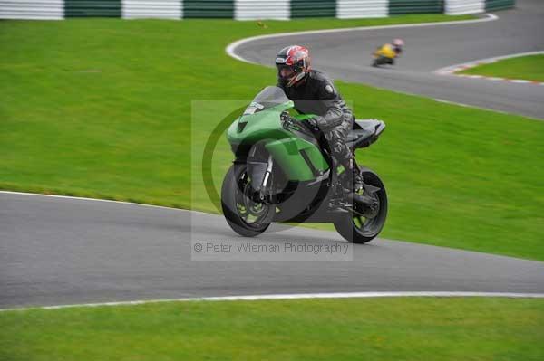 Motorcycle action photographs;cadwell;cadwell park photographs;event digital images;eventdigitalimages;motor racing louth lincolnshire;no limits trackday;peter wileman photography;trackday;trackday digital images;trackday photos