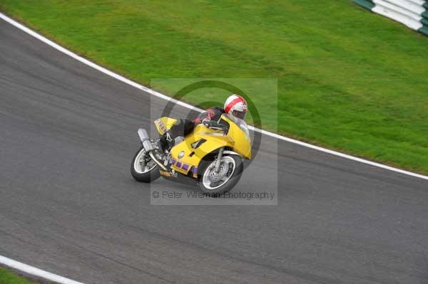 Motorcycle action photographs;cadwell;cadwell park photographs;event digital images;eventdigitalimages;motor racing louth lincolnshire;no limits trackday;peter wileman photography;trackday;trackday digital images;trackday photos