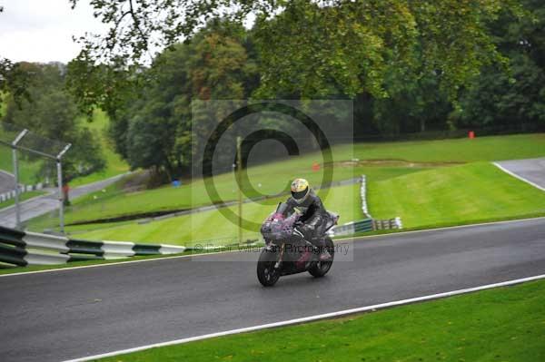 Motorcycle action photographs;cadwell;cadwell park photographs;event digital images;eventdigitalimages;motor racing louth lincolnshire;no limits trackday;peter wileman photography;trackday;trackday digital images;trackday photos