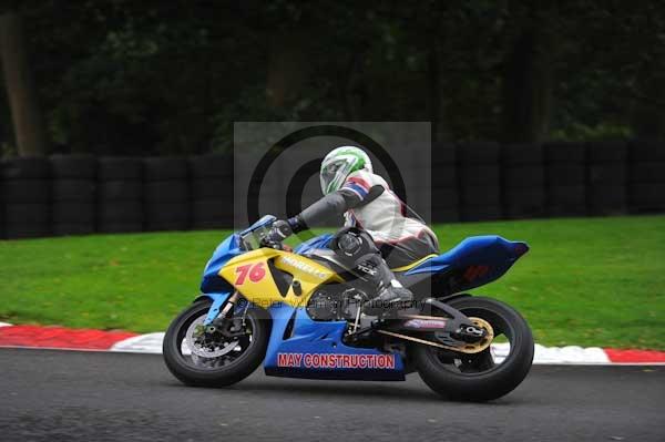 Motorcycle action photographs;cadwell;cadwell park photographs;event digital images;eventdigitalimages;motor racing louth lincolnshire;no limits trackday;peter wileman photography;trackday;trackday digital images;trackday photos