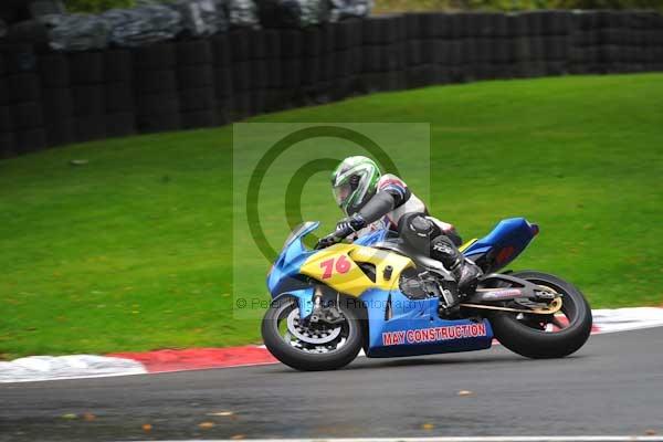Motorcycle action photographs;cadwell;cadwell park photographs;event digital images;eventdigitalimages;motor racing louth lincolnshire;no limits trackday;peter wileman photography;trackday;trackday digital images;trackday photos