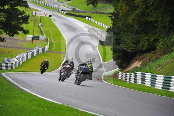 Motorcycle action photographs;cadwell;cadwell park photographs;event digital images;eventdigitalimages;motor racing louth lincolnshire;no limits trackday;peter wileman photography;trackday;trackday digital images;trackday photos