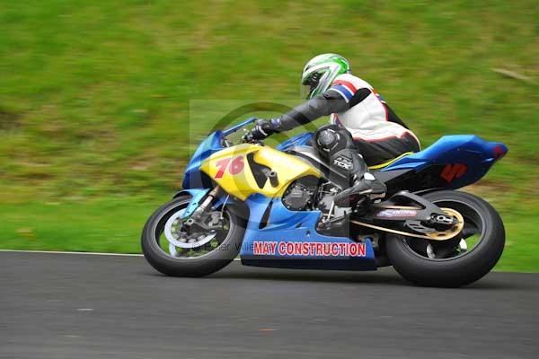 Motorcycle action photographs;cadwell;cadwell park photographs;event digital images;eventdigitalimages;motor racing louth lincolnshire;no limits trackday;peter wileman photography;trackday;trackday digital images;trackday photos