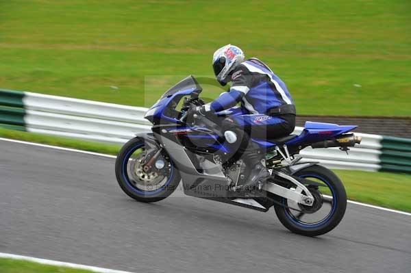 Motorcycle action photographs;cadwell;cadwell park photographs;event digital images;eventdigitalimages;motor racing louth lincolnshire;no limits trackday;peter wileman photography;trackday;trackday digital images;trackday photos