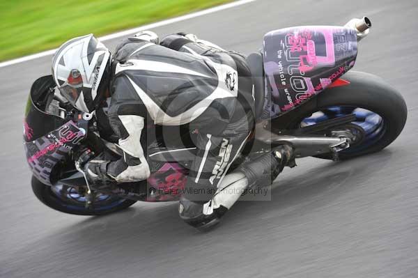 Motorcycle action photographs;cadwell;cadwell park photographs;event digital images;eventdigitalimages;motor racing louth lincolnshire;no limits trackday;peter wileman photography;trackday;trackday digital images;trackday photos