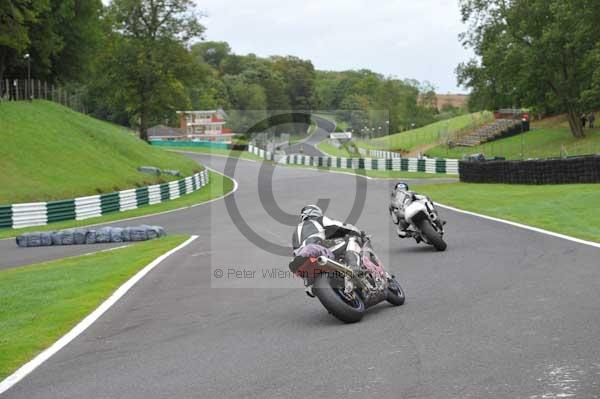 Motorcycle action photographs;cadwell;cadwell park photographs;event digital images;eventdigitalimages;motor racing louth lincolnshire;no limits trackday;peter wileman photography;trackday;trackday digital images;trackday photos