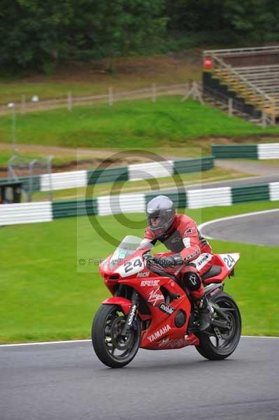 Motorcycle action photographs;cadwell;cadwell park photographs;event digital images;eventdigitalimages;motor racing louth lincolnshire;no limits trackday;peter wileman photography;trackday;trackday digital images;trackday photos