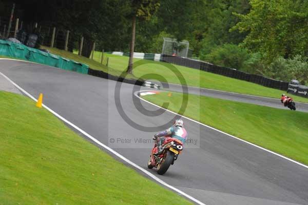 Motorcycle action photographs;cadwell;cadwell park photographs;event digital images;eventdigitalimages;motor racing louth lincolnshire;no limits trackday;peter wileman photography;trackday;trackday digital images;trackday photos