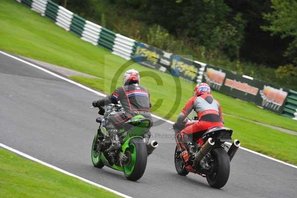 Motorcycle action photographs;cadwell;cadwell park photographs;event digital images;eventdigitalimages;motor racing louth lincolnshire;no limits trackday;peter wileman photography;trackday;trackday digital images;trackday photos