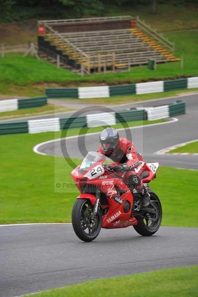 Motorcycle action photographs;cadwell;cadwell park photographs;event digital images;eventdigitalimages;motor racing louth lincolnshire;no limits trackday;peter wileman photography;trackday;trackday digital images;trackday photos