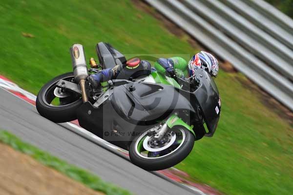 Motorcycle action photographs;Trackday digital images;brands;brands hatch photographs;event digital images;eventdigitalimages;motor racing london;no limits trackday;peter wileman photography;trackday;trackday photos