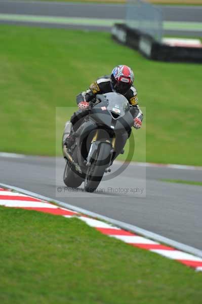 Motorcycle action photographs;Trackday digital images;brands;brands hatch photographs;event digital images;eventdigitalimages;motor racing london;no limits trackday;peter wileman photography;trackday;trackday photos