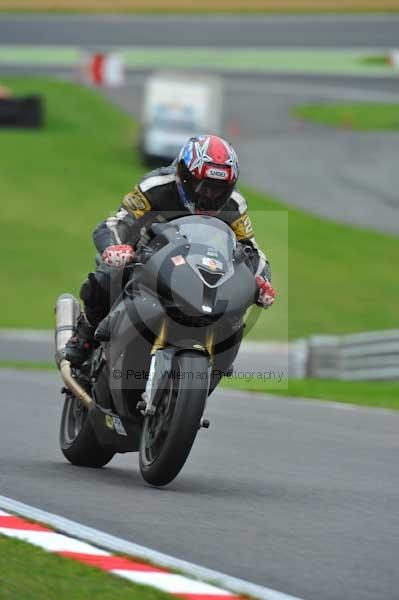 Motorcycle action photographs;Trackday digital images;brands;brands hatch photographs;event digital images;eventdigitalimages;motor racing london;no limits trackday;peter wileman photography;trackday;trackday photos