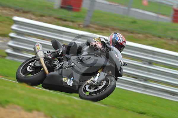 Motorcycle action photographs;Trackday digital images;brands;brands hatch photographs;event digital images;eventdigitalimages;motor racing london;no limits trackday;peter wileman photography;trackday;trackday photos