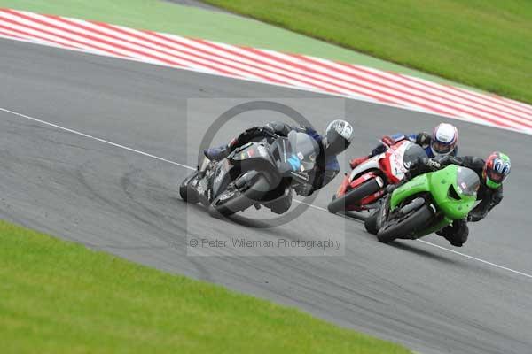 Motorcycle action photographs;Trackday digital images;brands;brands hatch photographs;event digital images;eventdigitalimages;motor racing london;no limits trackday;peter wileman photography;trackday;trackday photos